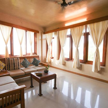 Zostel Munnar Hostel Kültér fotó