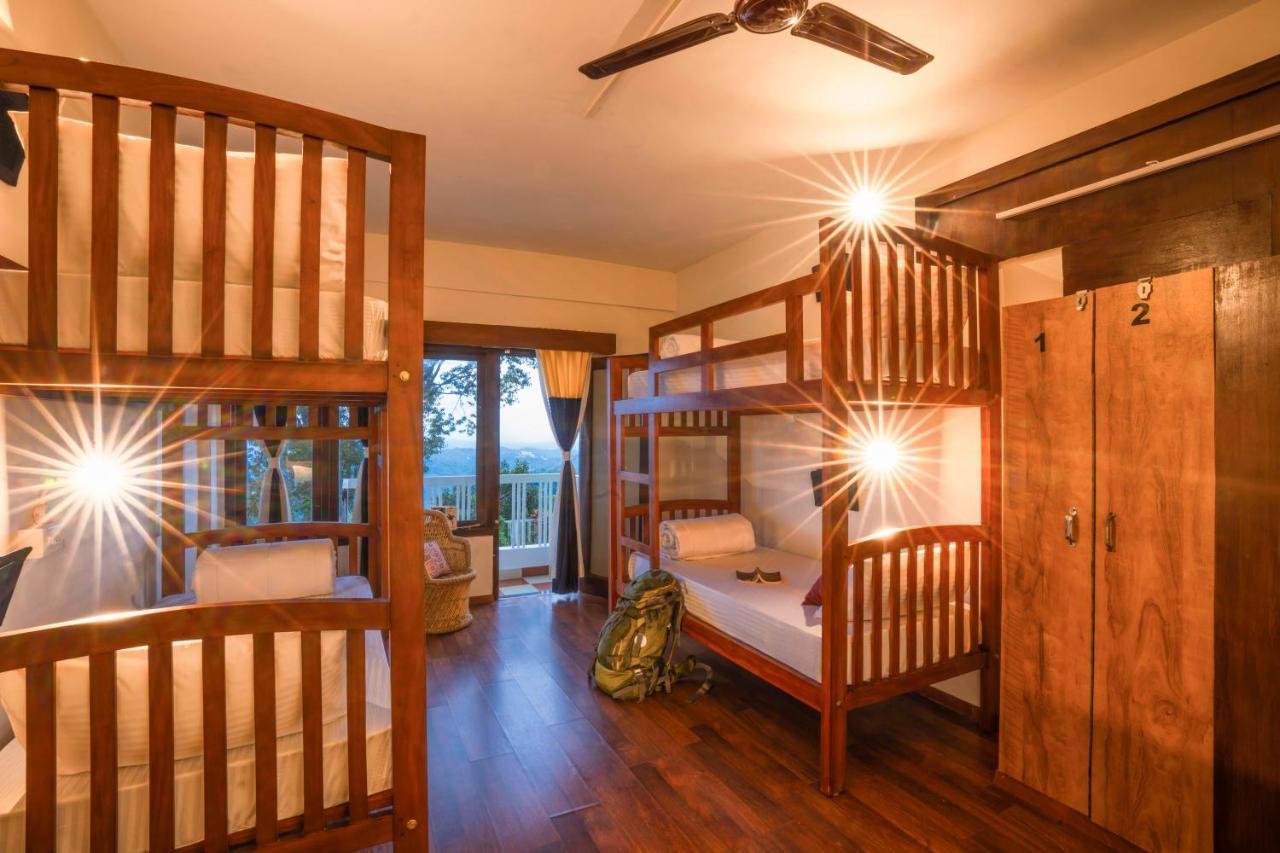 Zostel Munnar Hostel Kültér fotó