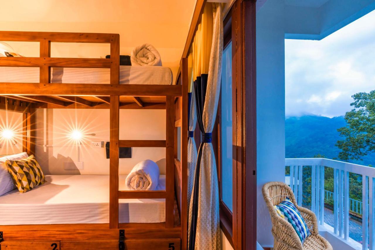 Zostel Munnar Hostel Kültér fotó